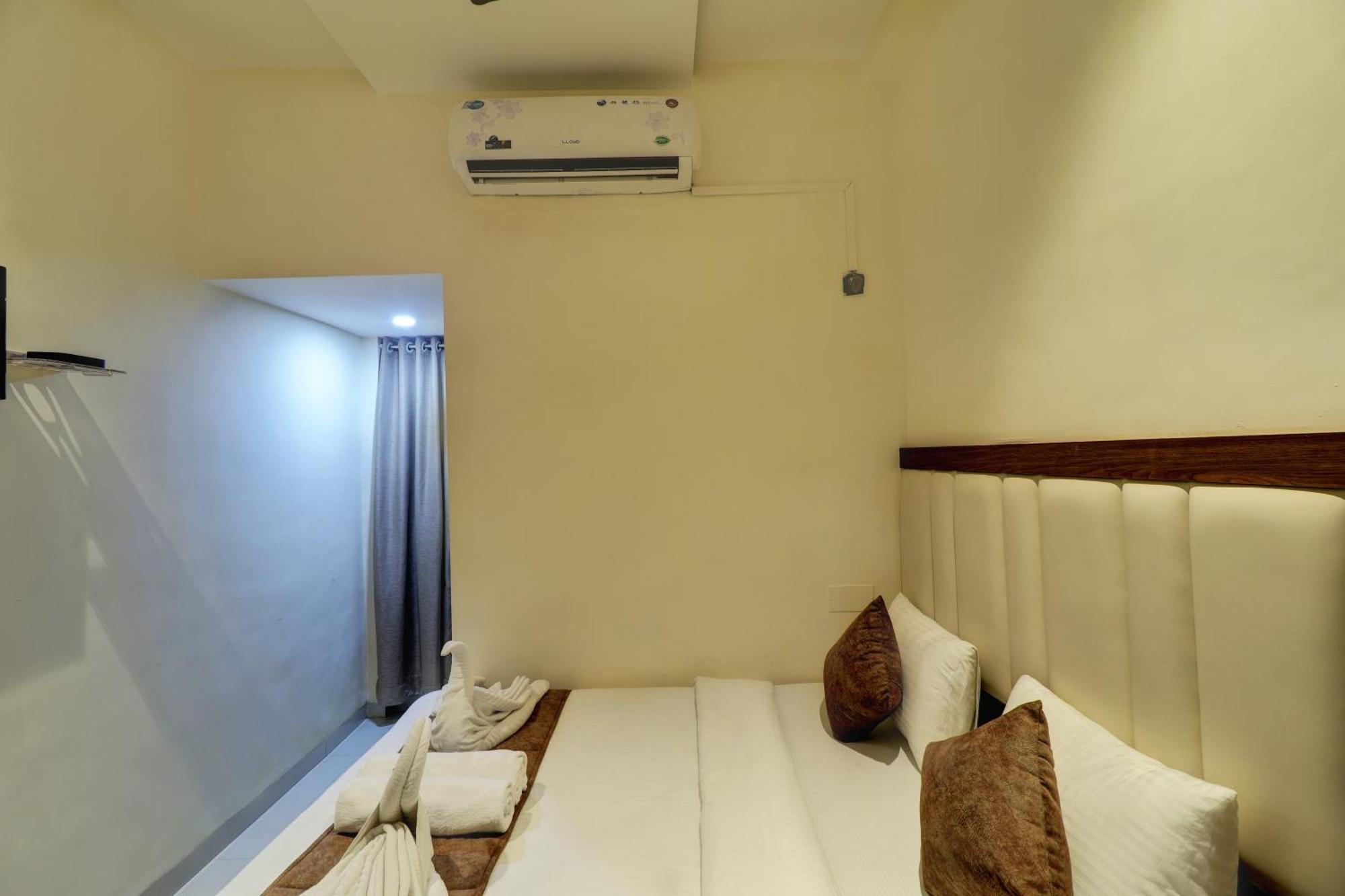 New Parimeet Residency 호텔 나비뭄바이 외부 사진